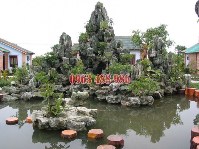 h&ograve;n non bộ s&acirc;n vườn 05
